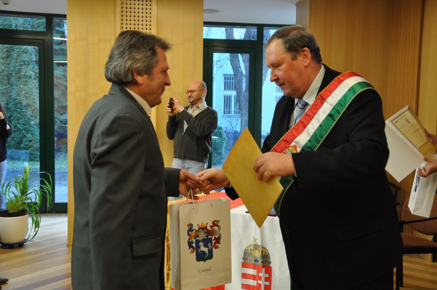 honosit15jan_020