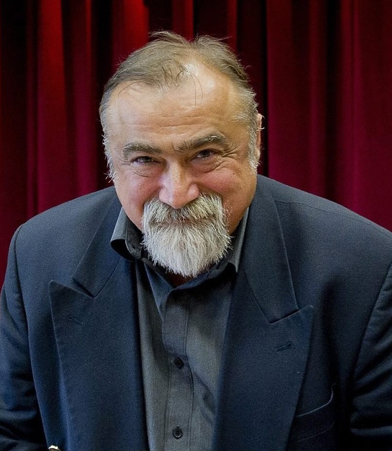 takaro mihaly